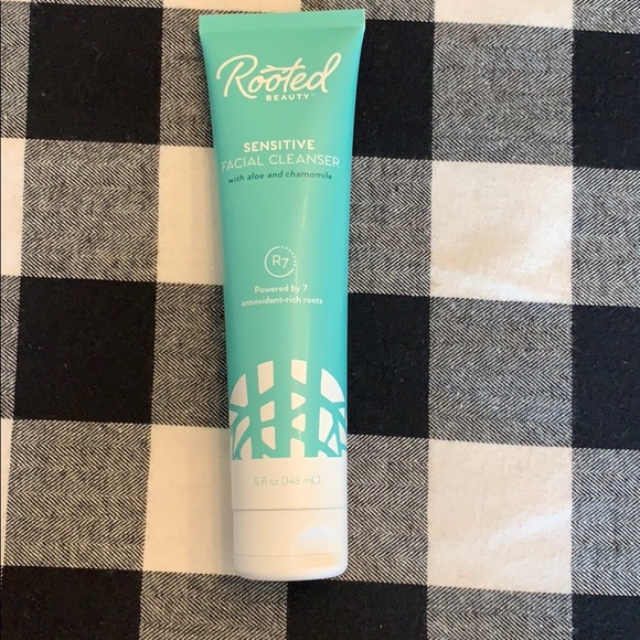 rooted beauty sensitive facial cleanser